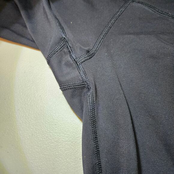 Lululemon Run Mod Moves‎ Crop Mid Rise Leggings in Black Women's Size 2 - Picture 9 of 12